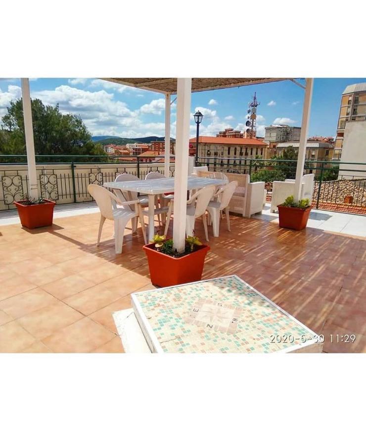 Centro Azzurro Villa Iglesias Buitenkant foto